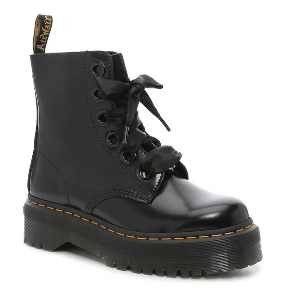 These are black Molly Doc Martens! Barely Used!